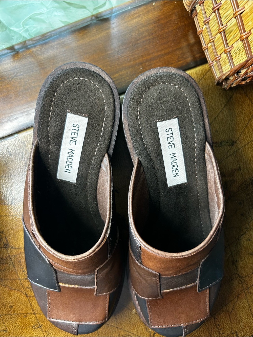Steve Madden Brown & Black Patchwork Leather Clogs - Picture 15 of 15
